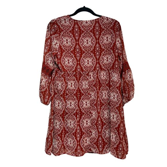 As U Wish 3/4 Sleeve V Neck Eyelet Pullover Top Red Women's Size Large - Picture 3 of 11